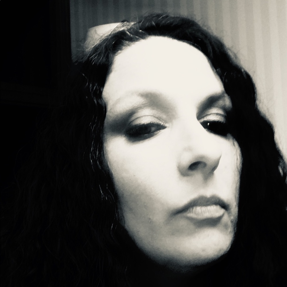 Meet your Posher, Tisha